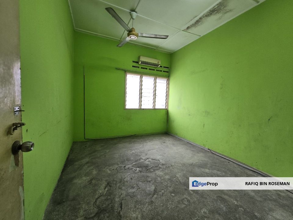 Single Storey Jalan Wira Taman Maluri Cheras Kuala Lumpur, Kuala Lumpur, Cheras