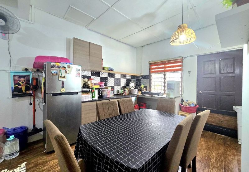 Lorong Cakera Purnama 12/13