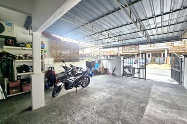 Lorong Cakera Purnama 12/13