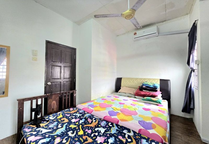 Lorong Cakera Purnama 12/13