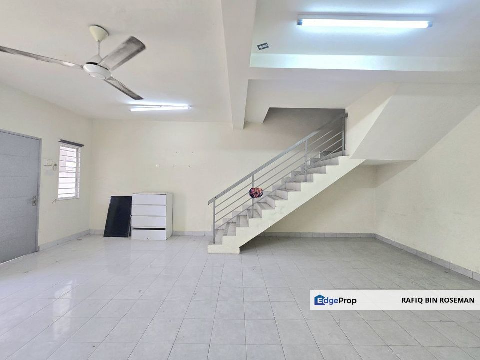 Double Storey Kemuning Greenhills 3 Bukit Rimau Seksyen 32 Shah Alam, Selangor, Shah Alam