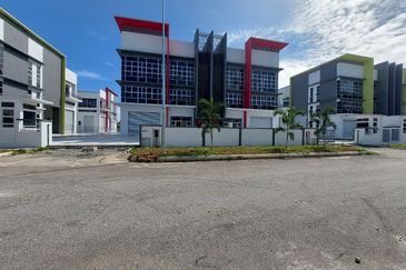 Perdana Industrial Park