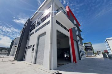 Perdana Industrial Park