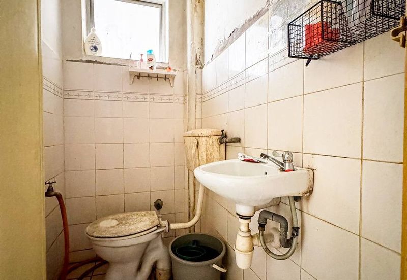 Astana Alam Apartment