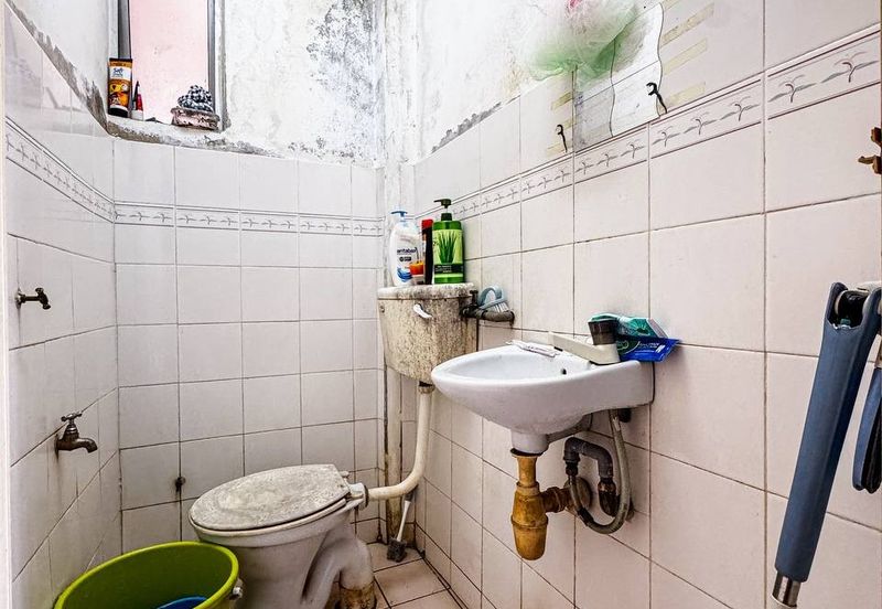 Astana Alam Apartment