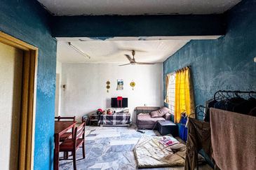 Astana Alam Apartment