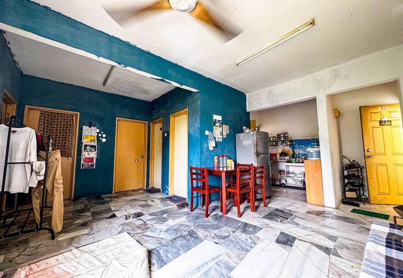 Astana Alam Apartment