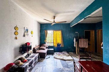 Astana Alam Apartment