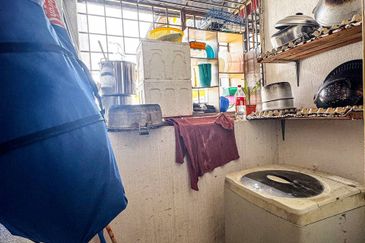 Astana Alam Apartment