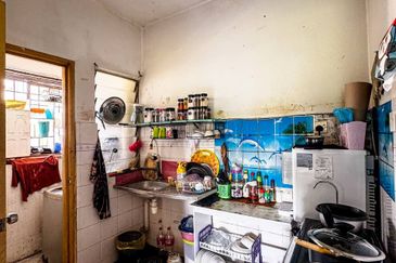 Astana Alam Apartment