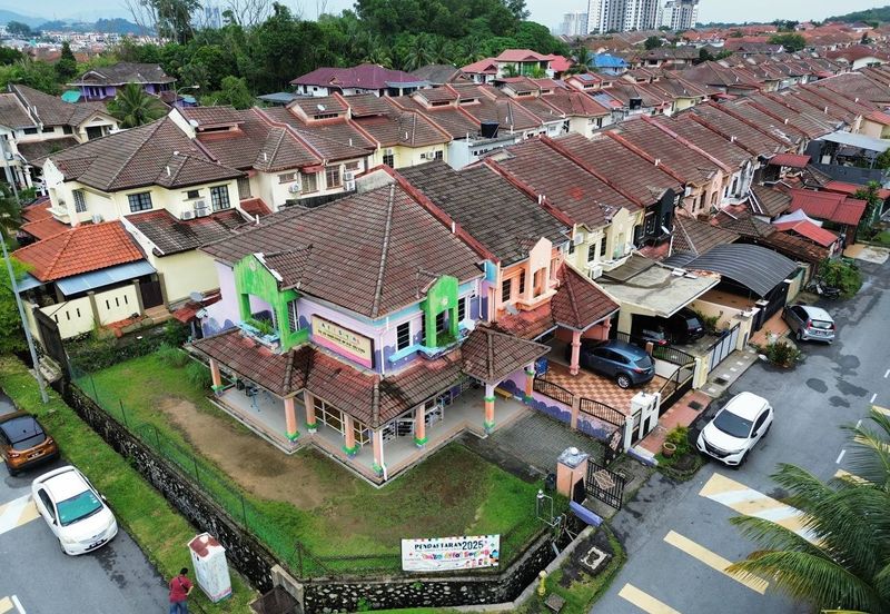 Bandar Tun Hussein Onn