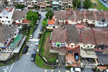 Bandar Tun Hussein Onn