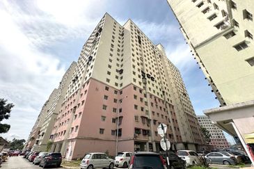 Bandar Tasik Selatan Low Cost Flat