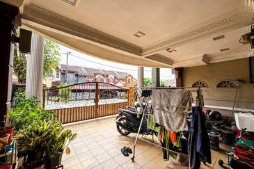 Lorong Cakera Purnama 12/13