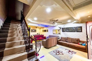 Lorong Cakera Purnama 12/13