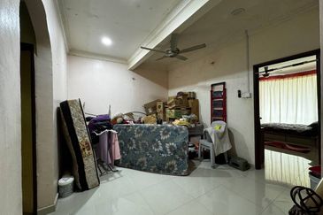 Lorong Cakera Purnama 12/13