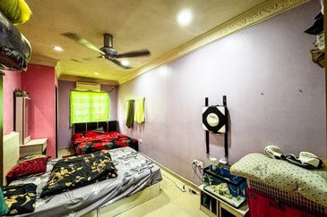 Lorong Cakera Purnama 12/13