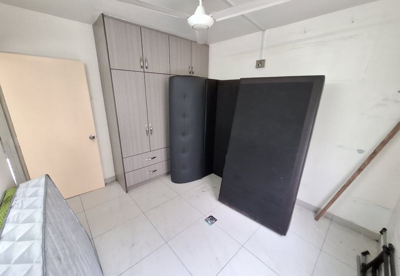 PPR Kampung Baru Air Panas