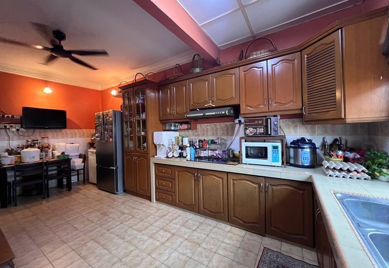 Taman Mawar, Bandar Baru Salak Tinggi