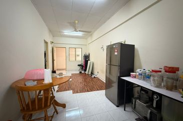 Permai Court 1
