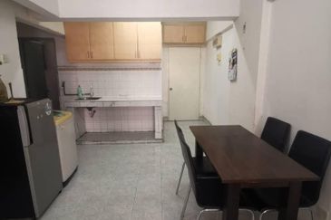 Saujana Ria Apartment