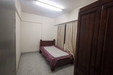 Saujana Ria Apartment