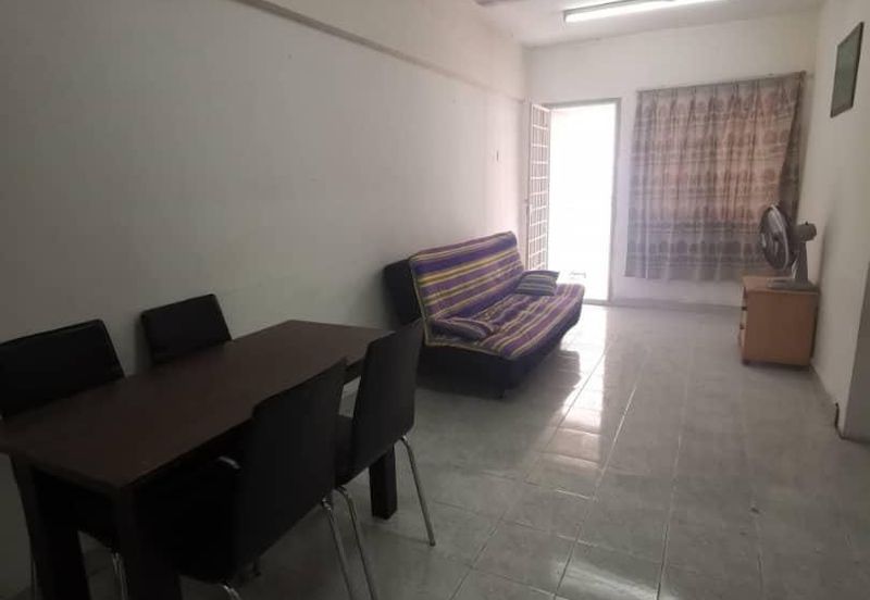 Saujana Ria Apartment