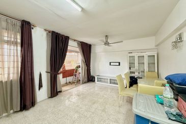 Dahlia Apartment, Pandan Indah