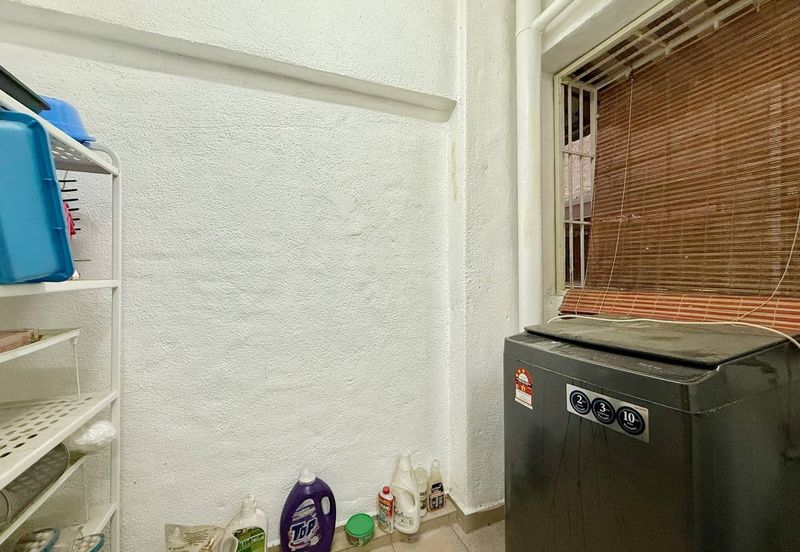 Dahlia Apartment, Pandan Indah