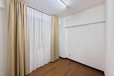 Dahlia Apartment, Pandan Indah