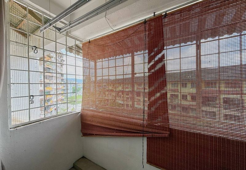 Dahlia Apartment, Pandan Indah