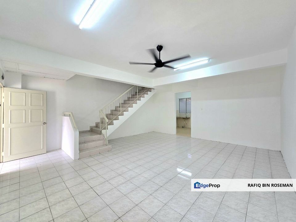 Double Storey Bandar Mahkota Cheras Seksyen 3, Selangor, Cheras