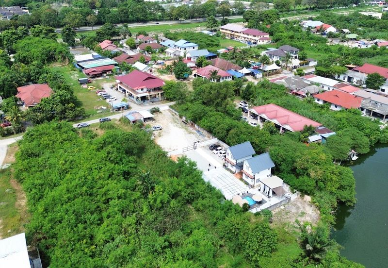 Kampung Seri Aman Luar