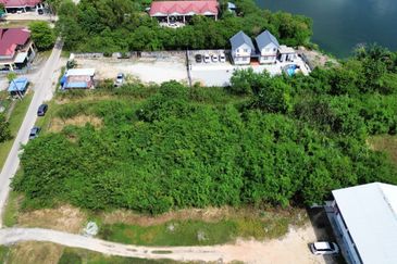 Kampung Seri Aman Luar