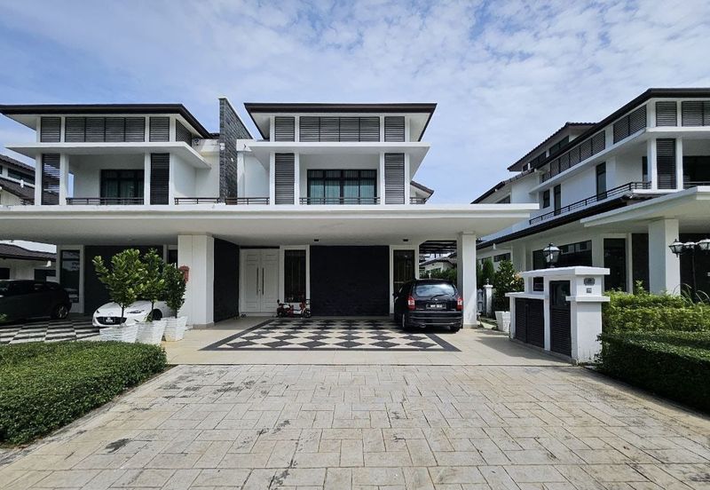 Tenderfields @ Eco Majestic