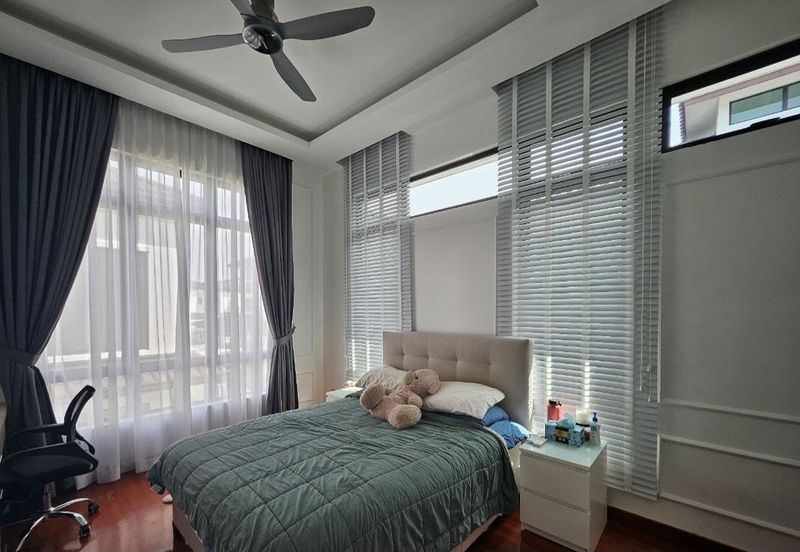 Tenderfields @ Eco Majestic