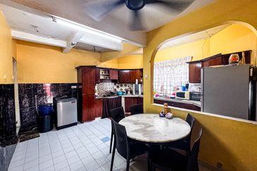 Bandar Country Homes