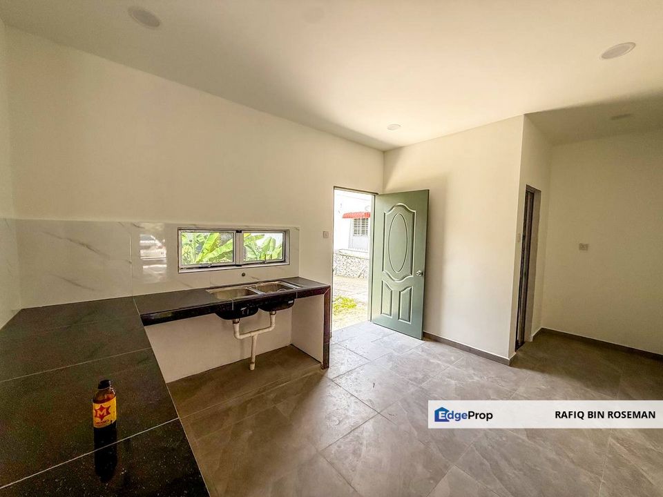 Double Storey Taman Bakawali Bukit Sentosa Rawang, Selangor, Rawang