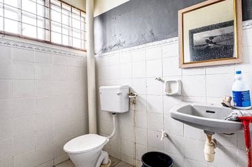 Lorong Naluri Sukma 8/11