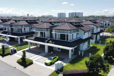 Tenderfields @ Eco Majestic