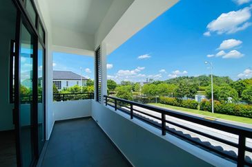 Tenderfields @ Eco Majestic