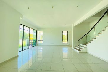 Tenderfields @ Eco Majestic