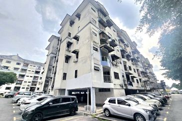 Taman Lembah Maju 600 Apartment
