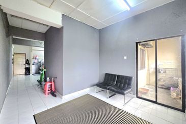 Taman Lembah Maju 600 Apartment