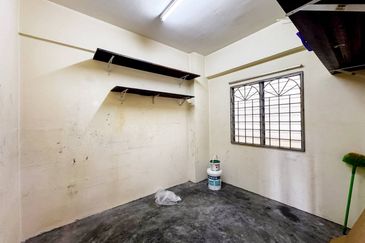 Pangsapuri Teratai @ Taman Anggerik Perdana