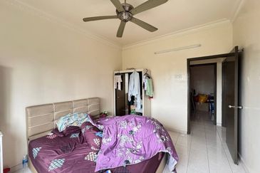 Pangsapuri Bayu Suria (Summerfields Apartments)