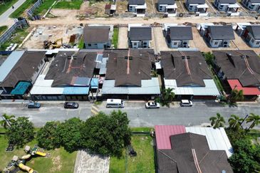 Port Klang (Pelabuhan Klang)