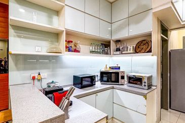 Symphony Hills Schumann