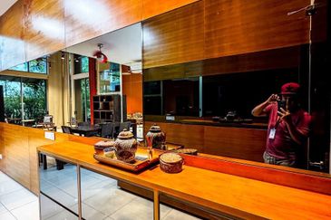 Symphony Hills Schumann