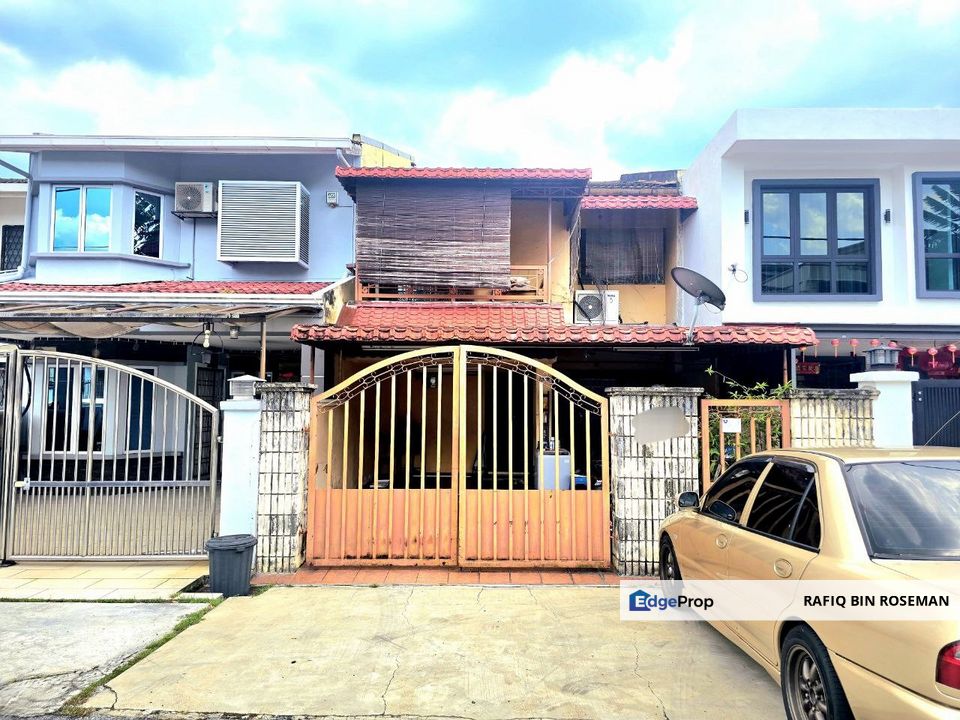 Double Storey Taman Putra Ampang, Selangor, Ampang